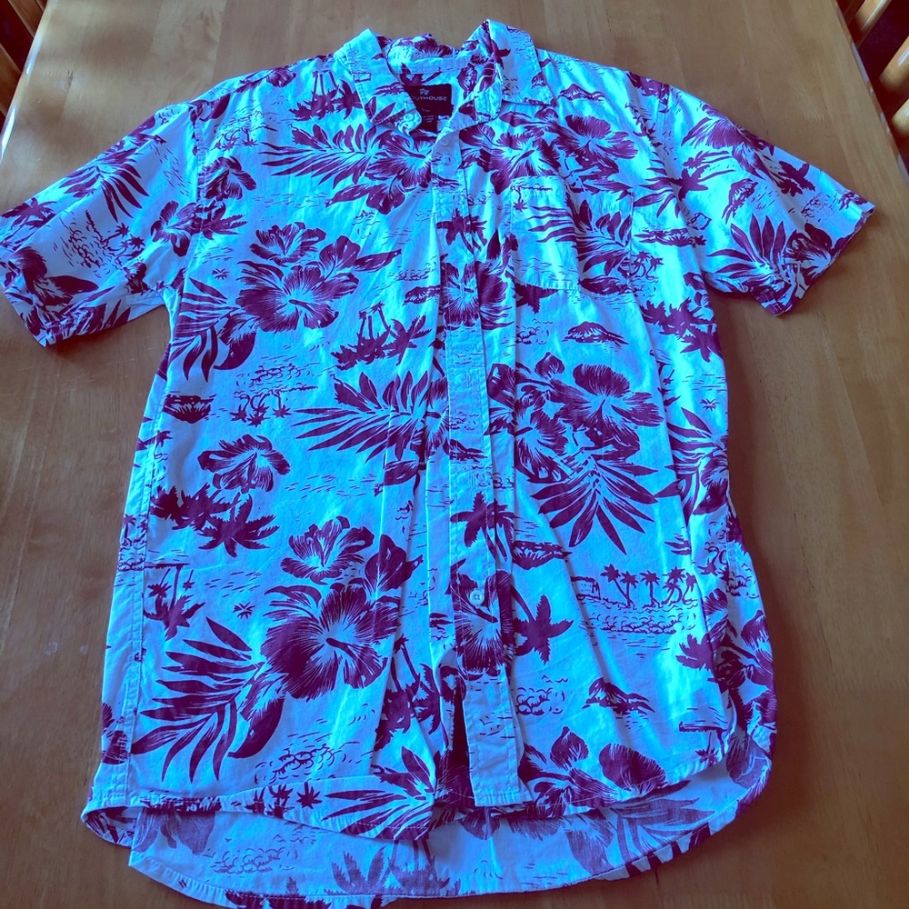 A SHOUTHOUSE Short-Sleeve Button-Up Shirt.